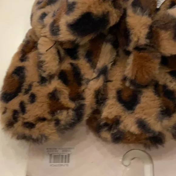 Chinese Laundry Cheetah Slippers Size 12 - Picture 4 of 4
